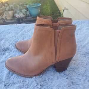 Splendid, women  boots  sz 8M.